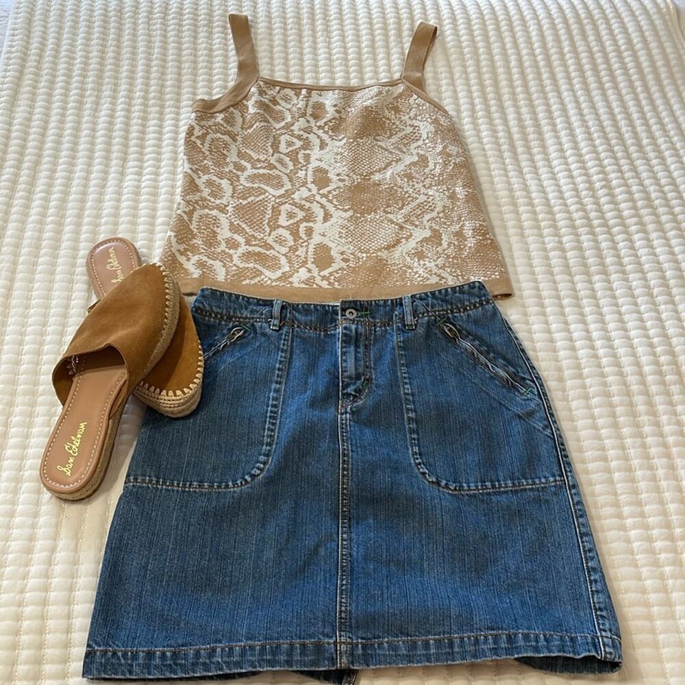 Eddie Bauer Vintage Denim Jean Skirt W/Back Pocket Size 6